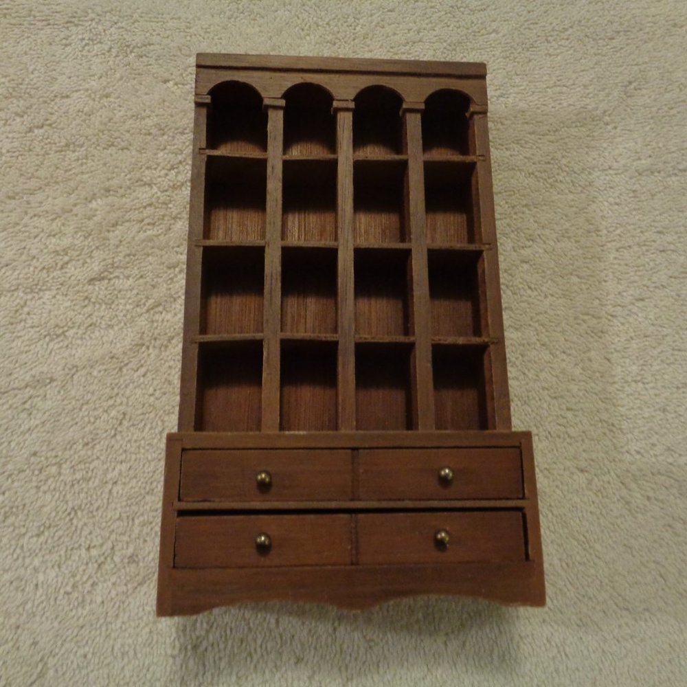 DOLL OR THIMBLE VINTAGE WOOD CUPBOARD 8 INCHES TALL